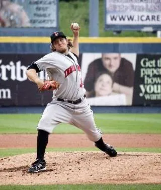 Why Are Left Handed Pitchers Valuable in Baseball? 3 Best Pitches for Lefties to Throw